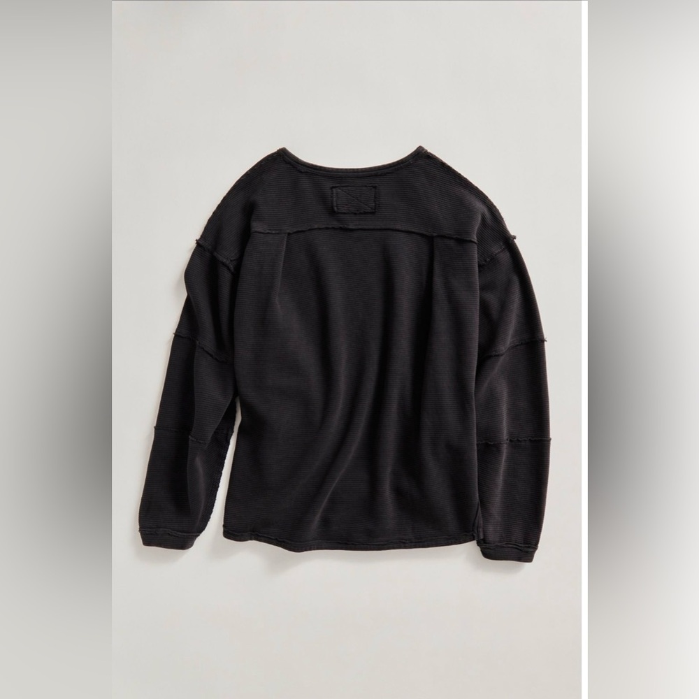Free People Oversized Waffle-Knit Long Sleeve Tee in Charcoal - Picture 6 of 7